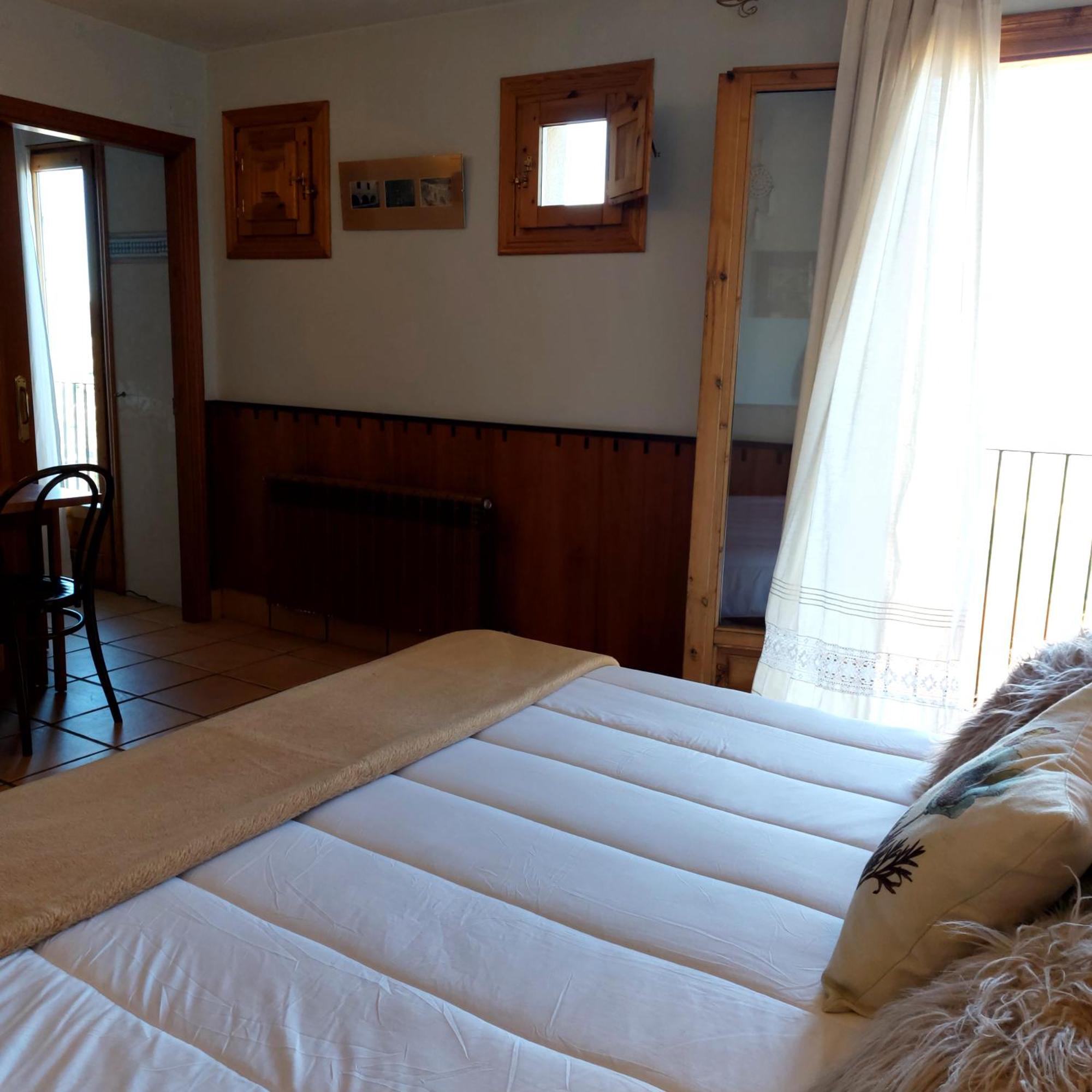 Hostal Tastavins Peñarroya de Tastavins Zimmer foto